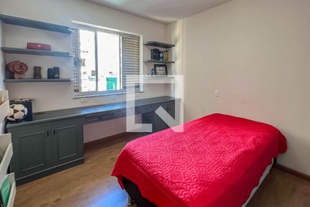 Apartamento à venda com 270m², 4 quartos e 3 vagasQuarto 3