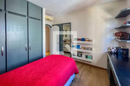 Apartamento à venda com 270m², 4 quartos e 3 vagasQuarto 3