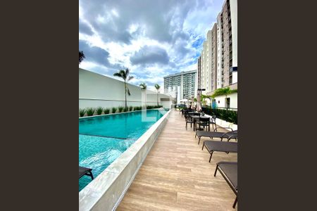 Apartamento à venda com 45m², 2 quartos e sem vaga Apartamento à venda com 45m², 2 quartos e sem vagaÁrea comum - Piscina