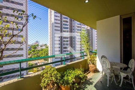 Varanda da sala de apartamento à venda com 4 quartos, 347m² em Vila Gilda, Santo André