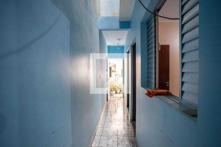 Casa à venda com 100m², 5 quartos e 1 vagaCorredor