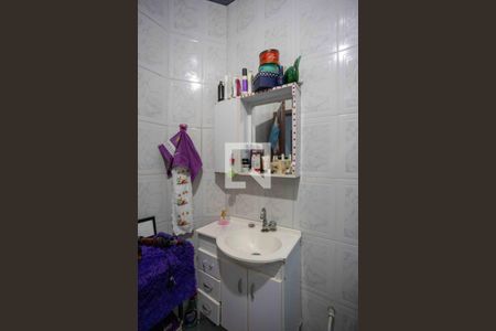 Casa à venda com 100m², 5 quartos e 1 vagaBanheiro da Suíte