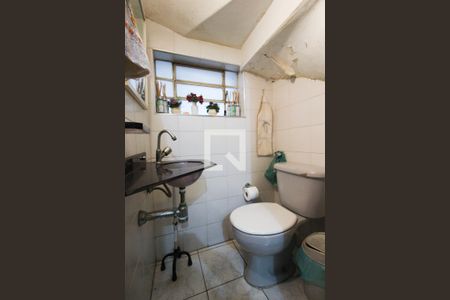 Casa à venda com 142m², 2 quartos e 2 vagas Casa à venda com 142m², 2 quartos e 2 vagasLavabo