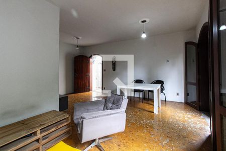 Sala de casa para alugar com 4 quartos, 299m² em Jardim Santa Rosália, Sorocaba