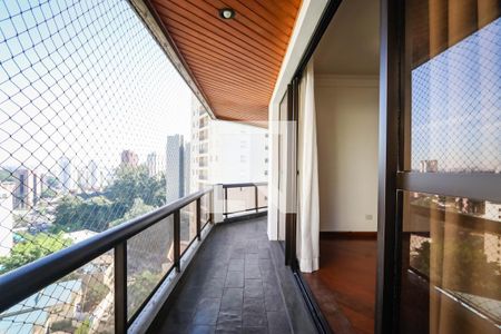 Sacada de apartamento à venda com 4 quartos, 176m² em Vila Suzana, São Paulo