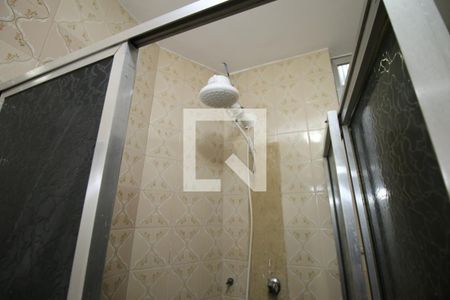 Banheiro de apartamento para alugar com 1 quarto, 67m² em Penha, Rio de Janeiro