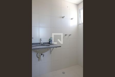 Apartamento à venda com 58m², 2 quartos e 1 vaga Apartamento à venda com 58m², 2 quartos e 1 vagaBanheiro da Suite