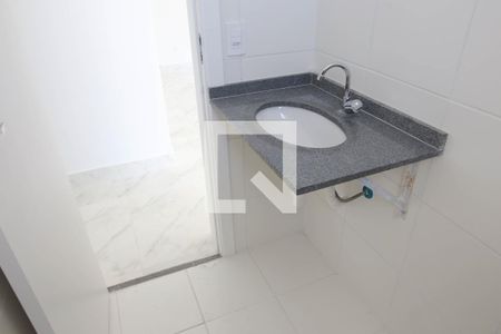 Apartamento à venda com 58m², 2 quartos e 1 vaga Apartamento à venda com 58m², 2 quartos e 1 vagaBanheiro Social