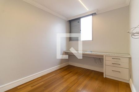 Apartamento à venda com 60m², 2 quartos e 2 vagasQuarto 2