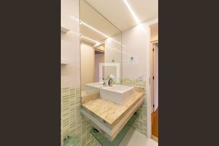 Apartamento à venda com 60m², 2 quartos e 2 vagasBanheiro