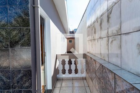 Casa à venda com 125m², 2 quartos e 2 vagasVaranda