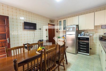 Casa à venda com 125m², 2 quartos e 2 vagasCozinha