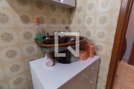 Casa à venda com 125m², 2 quartos e 2 vagasBanheiro 2