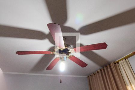 Sala de casa à venda com 2 quartos, 125m² em Jardim Fernandes, São Paulo