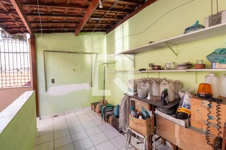 Casa à venda com 125m², 2 quartos e 2 vagasQuintal