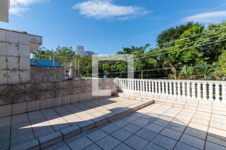 Casa à venda com 125m², 2 quartos e 2 vagasVaranda