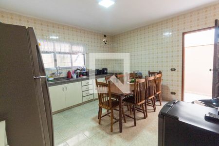 Casa à venda com 125m², 2 quartos e 2 vagasCozinha