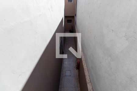 Casa à venda com 125m², 2 quartos e 2 vagasCorredor