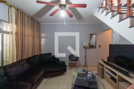 Sala de casa à venda com 2 quartos, 125m² em Jardim Fernandes, São Paulo