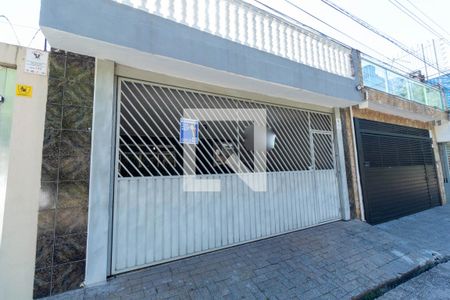 Casa à venda com 125m², 2 quartos e 2 vagasFachada