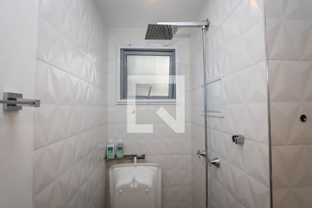 Apartamento à venda com 127m², 3 quartos e 2 vagas Apartamento à venda com 127m², 3 quartos e 2 vagasBanheiro da Suite 2