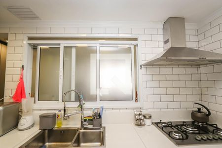 Apartamento à venda com 127m², 3 quartos e 2 vagas Apartamento à venda com 127m², 3 quartos e 2 vagasCozinha