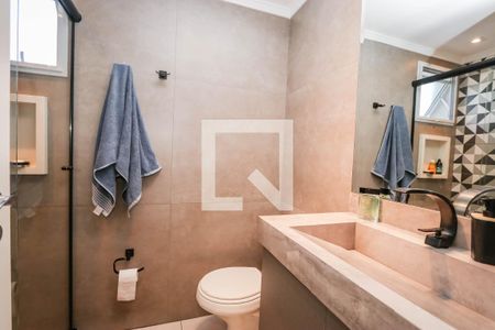 Apartamento à venda com 127m², 3 quartos e 2 vagas Apartamento à venda com 127m², 3 quartos e 2 vagasBanheiro da Suite