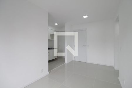 Sala de apartamento para alugar com 1 quarto, 40m² em Jacarepaguá, Rio de Janeiro