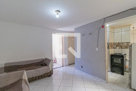 Sala de apartamento para alugar com 2 quartos, 49m² em Jardim Bom Sucesso, Carapicuíba