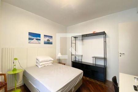 Apartamento à venda com 160m², 3 quartos e 2 vagasQuarto 1