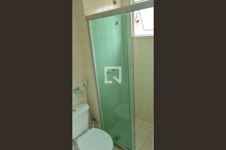 Casa de condomínio para alugar com 130m², 3 quartos e 2 vagasBanheiro