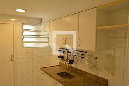 Casa de condomínio para alugar com 130m², 3 quartos e 2 vagasCozinha