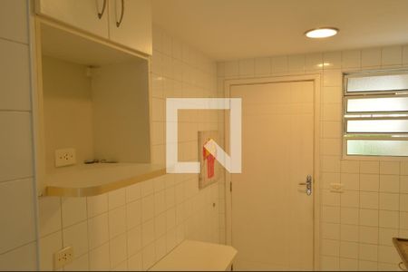 Casa de condomínio para alugar com 130m², 3 quartos e 2 vagasCozinha