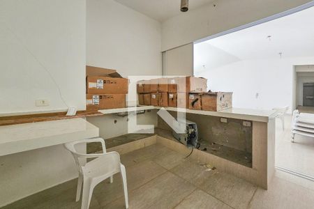 Apartamento para alugar com 290m², 3 quartos e 3 vagas Apartamento para alugar com 290m², 3 quartos e 3 vagasCozinha