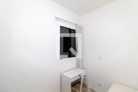 Quarto 1 de apartamento para alugar com 2 quartos, 45m² em Vila Santa Isabel, São Paulo