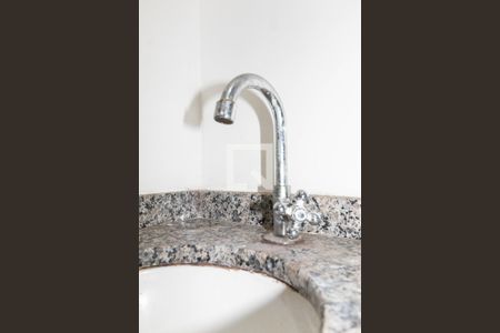 Apartamento à venda com 45m², 2 quartos e sem vagaBanheiro 