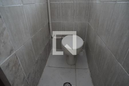 Banheiro de casa para alugar com 1 quarto, 30m² em Freguesia do Ó, São Paulo