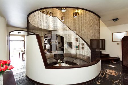 Casa à venda com 340m², 4 quartos e 3 vagas Casa à venda com 340m², 4 quartos e 3 vagasSala 2