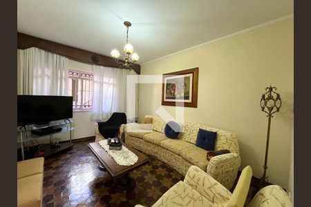 Sala de TV de casa à venda com 4 quartos, 202m² em Indianópolis , São Paulo