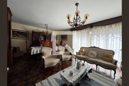 Sala de casa para alugar com 3 quartos, 202m² em Indianópolis , São Paulo