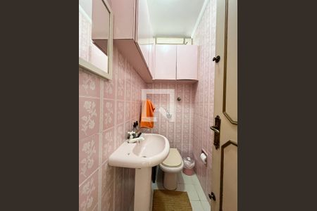 Lavabo de casa para alugar com 3 quartos, 202m² em Indianópolis , São Paulo