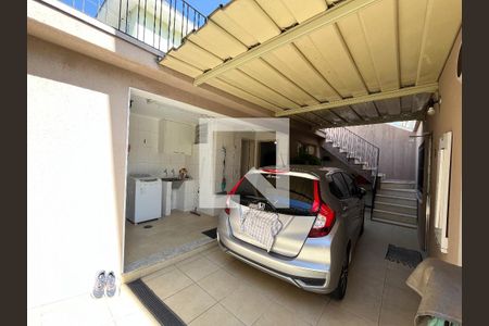 Casa à venda com 202m², 3 quartos e 4 vagas Casa à venda com 202m², 3 quartos e 4 vagasGaragem