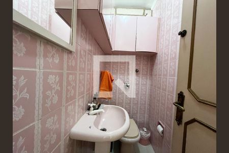 Lavabo de casa à venda com 3 quartos, 202m² em Indianópolis , São Paulo