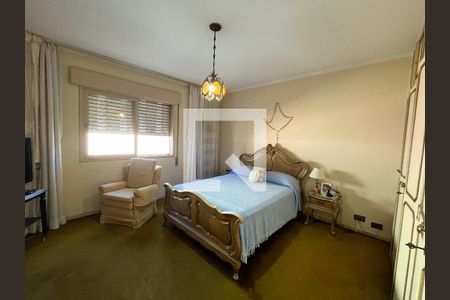 Casa à venda com 202m², 3 quartos e 4 vagas Casa à venda com 202m², 3 quartos e 4 vagasSuíte