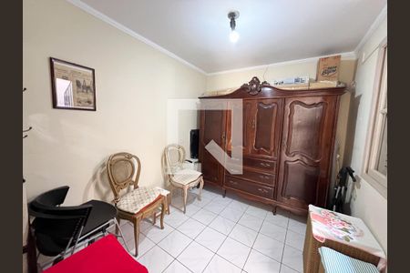 Casa à venda com 202m², 3 quartos e 4 vagas Casa à venda com 202m², 3 quartos e 4 vagasQuarto de Serviço