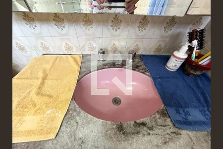 Casa à venda com 202m², 3 quartos e 4 vagas Casa à venda com 202m², 3 quartos e 4 vagasBanheiro da Suíte