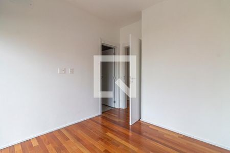 Apartamento à venda com 139m², 3 quartos e 2 vagasSuíte 2