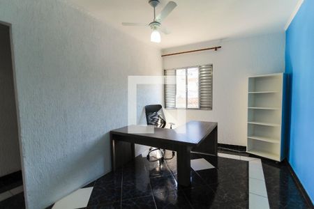 Suíte de casa para alugar com 3 quartos, 180m² em Vila Invernada, São Paulo