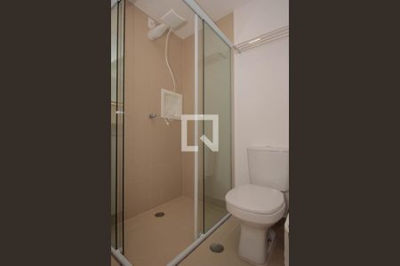 Banheiro de apartamento para alugar com 1 quarto, 25m² em Pinheiros, São Paulo