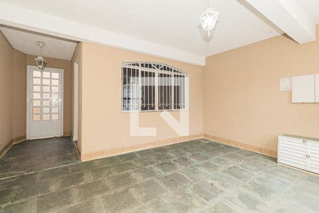 Casa à venda com 130m², 2 quartos e 1 vaga Casa à venda com 130m², 2 quartos e 1 vagaGaragem